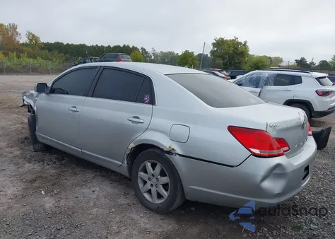 2005 Toyota Avalon Xl из США, поврежденный, VIN 4T1BK36B15U019309